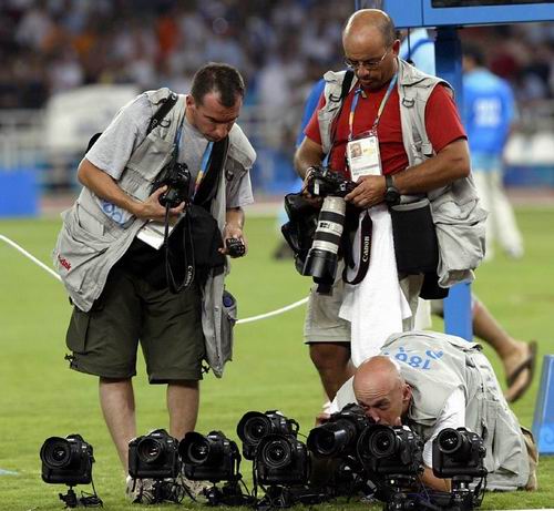 ��ǿ�ޱ�!�������˻��ϵ�DSLR