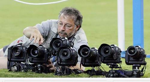 ��ǿ�ޱ�!�������˻��ϵ�DSLR