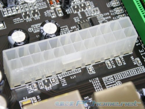 ΪDIY������ѩ��PCI-E���彵��AGP��
