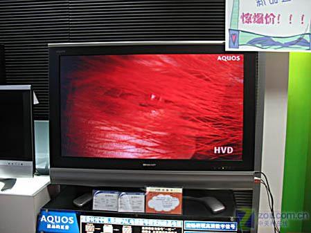 新品上市夏普32英寸液晶卖10990元