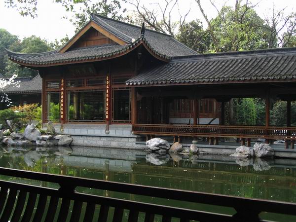 西湖春天_西湖春天人均消费(3)