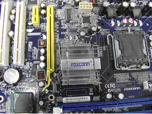FOXCONN 946GZ7MA-KRS2H