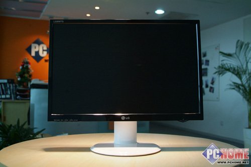 L226WTQ