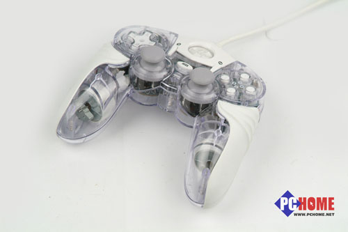 �ϼ� GPC-V70��Ϸ�ֱ�