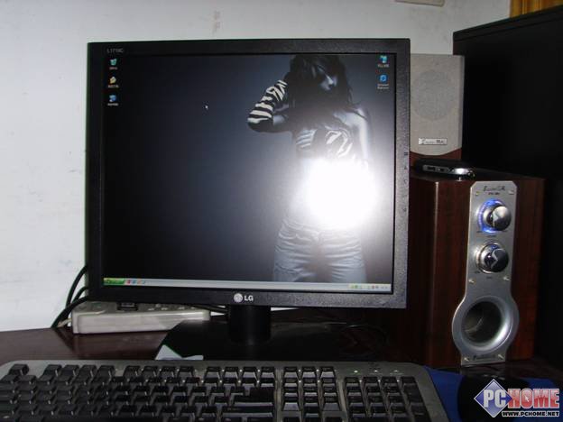 PCHOME��������Sis672FX�����������