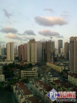 �ط�������320W��UIQ��������P1i����