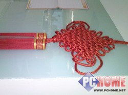 �ط�������320W��UIQ��������P1i����