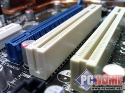 �ط�������320W��UIQ��������P1i����