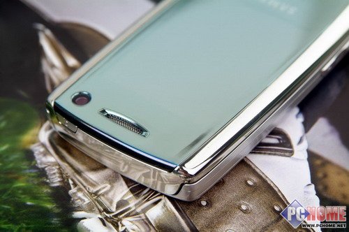 全球最薄 320万3.5G手机三星U708评测