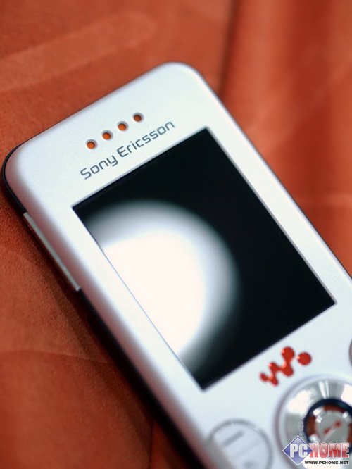 S500����?Walkman�³�Ա����W580����