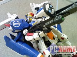 �ط�������320W��UIQ��������P1i����