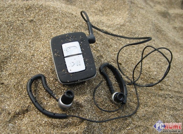 N95绝配!诺基亚BH-500蓝牙耳机图赏