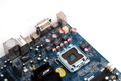 �������������Կ�Ϊ�� MCP73�������