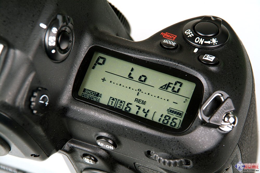 ϸ��ȡʤ nikon���µ����콢D3����