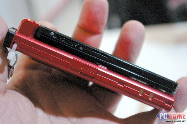 ׼�����ֻ���DoCoMo����SH905i��ͼ��