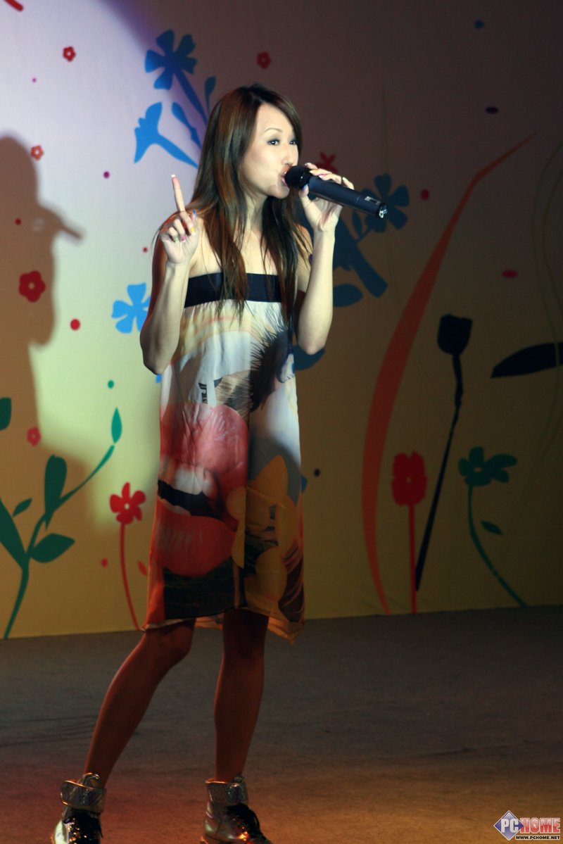 ����Joyhub LaVie�ʻ洺����Ůͼ��