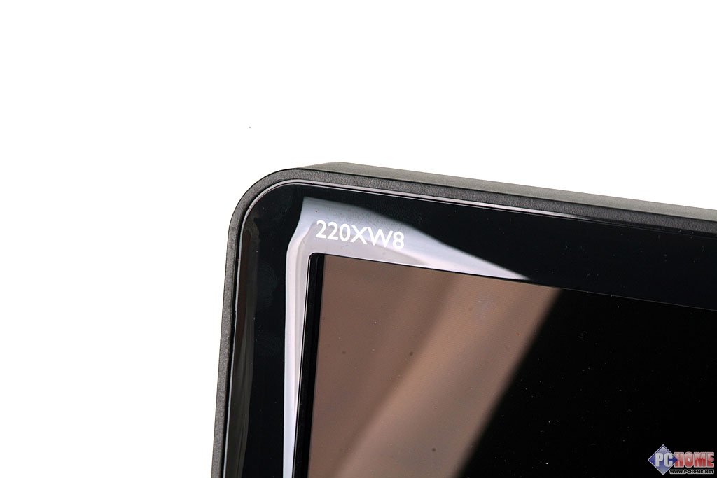 超高亮度对比度 飞利浦220XW8赏析