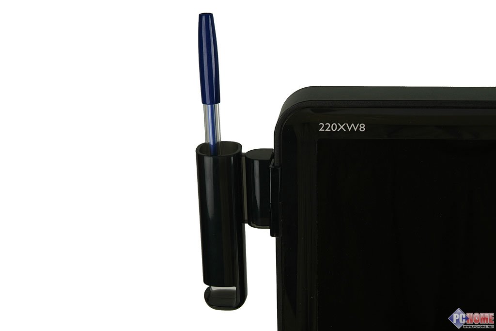 �������ȶԱȶ� ������220XW8����