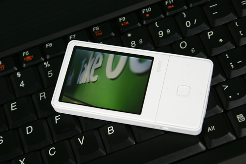 iriver E100