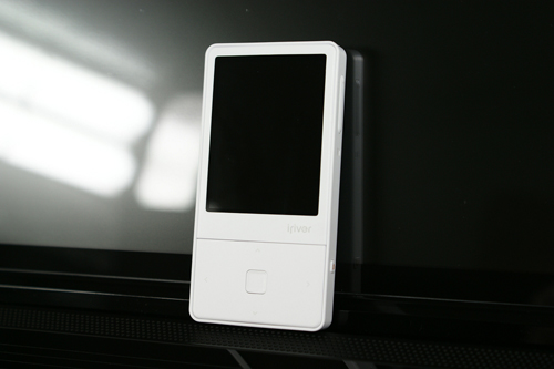 iriver E100