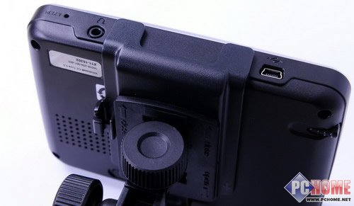 ����ɭ�������У�30���GPS��������