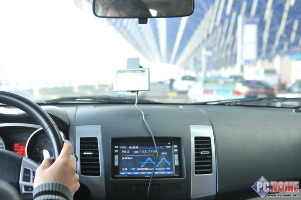 ����ɭ�������� 30��GPS�������⻨��
