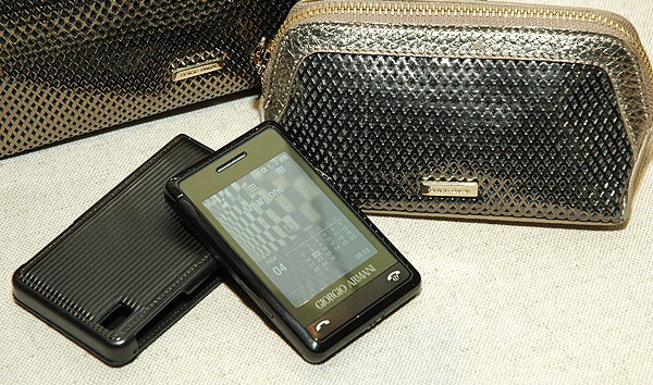 Giorgio Armani���������ݳ��ֻ�ͼ��
