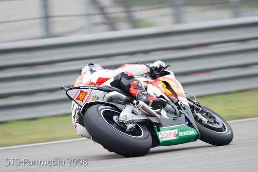 ����ȫ�� �῵D3��ӰMOTO GP����Ϻ�