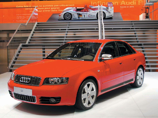 �ſ�Audi�µ�S4��ֽ