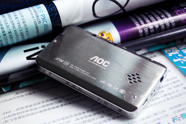挡不住的风情 AOC X700化身时尚精灵