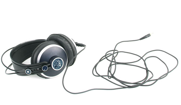 ��������֮�� AKG K271MKII ����ͼ��