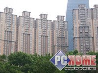 ��ս1000�����أ�Benson��������C700�����ֻ�