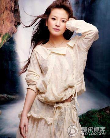 大脸美人：细数那些脸大如盆的女明星们