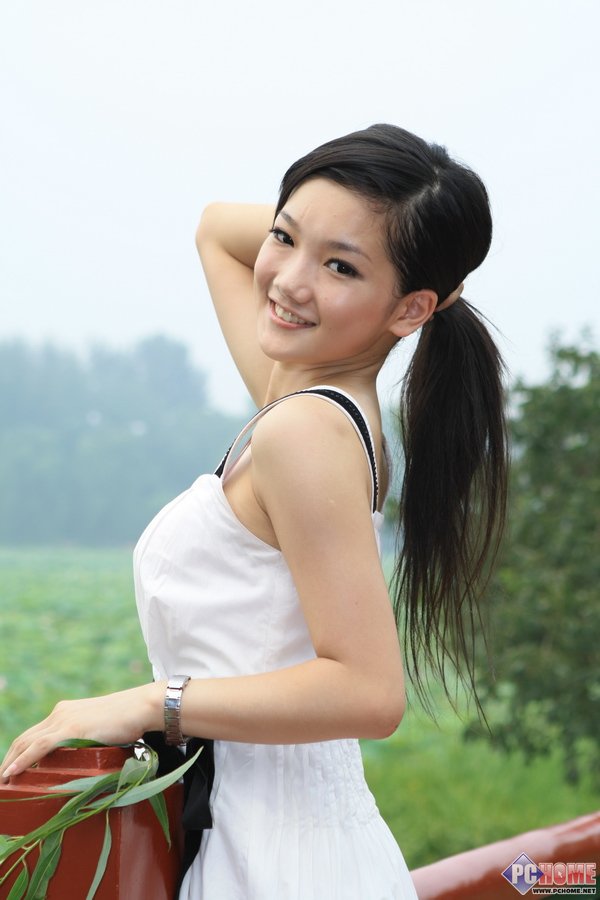 ����֮����E0S1000DԲ��԰��Ů����