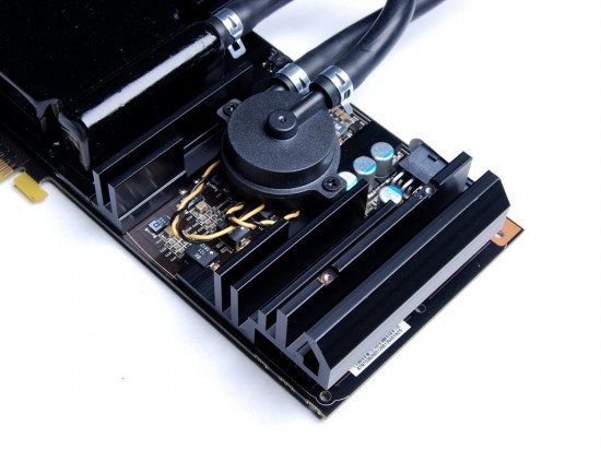 凉又静 索泰首款水冷散热98GTX+赏析