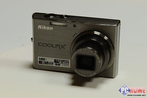 全方位提升 尼康COOLPIX发布现场展示