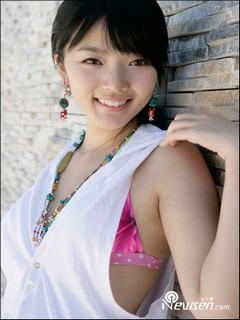�崿Ů�� ��ɬ���ֻ���ֽ 02��
