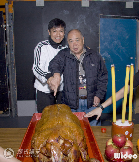 刘德华变身当航天员“问天” 惊爆歌迷