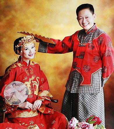 818娱乐明星豪华婚礼奢侈型PK朴实型[图]