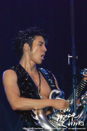 超有男人味的国产男星 比花样美男好太多