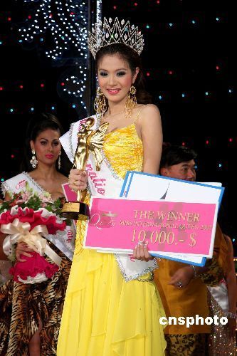 盘点全球12位著名惊艳变性美人[组图]