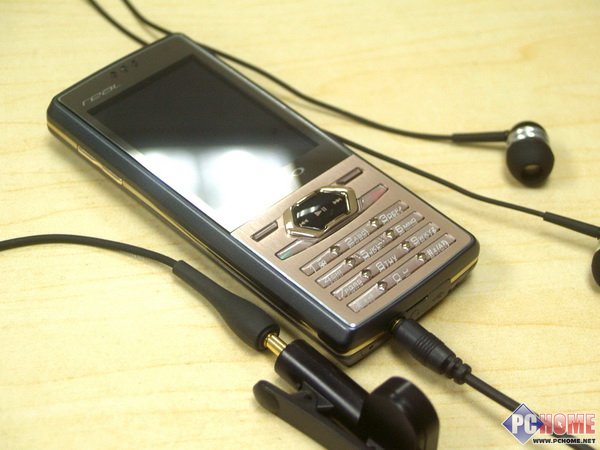 无损音乐播放!OPPO Real T5独家真机