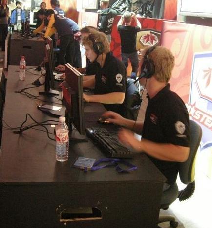�����е����SteelSeries 6G��7G����