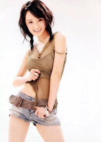 女演员娱乐业务已变得不那么锥子脸，骨头的人[图]