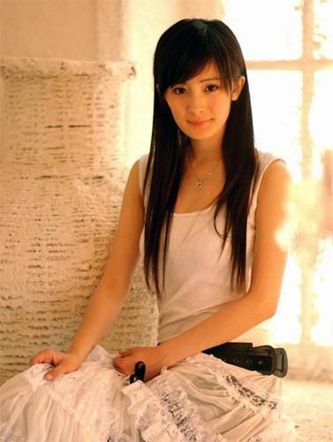 女演员娱乐业务已变得不那么锥子脸，骨头的人[图]