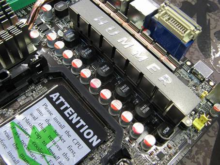 �Ͷ���ƴ���� ��ֵDDR3��790GX����