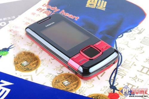 流行最前线 诺基亚时尚7100s图赏