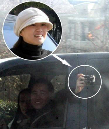 有战术对付狗仔队明星安妮婴儿狗仔队在街上巡逻