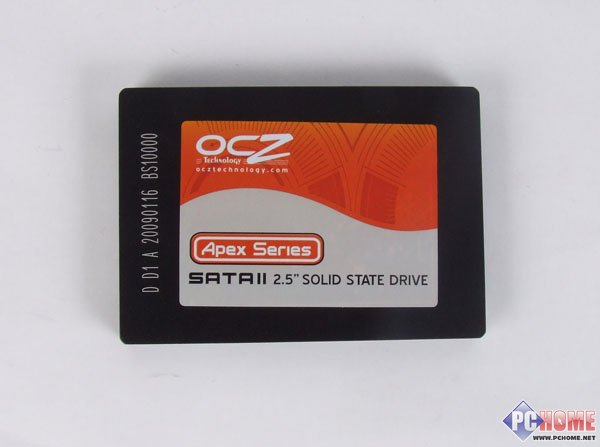 ���ܳ��� OCZ�ڲ�RAID 0��̬Ӳ��ͼ��