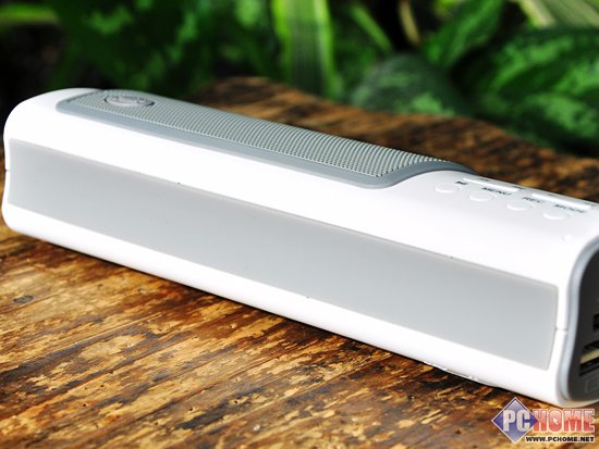 堪比MP3般全能表现 测朗琴X6微型音箱